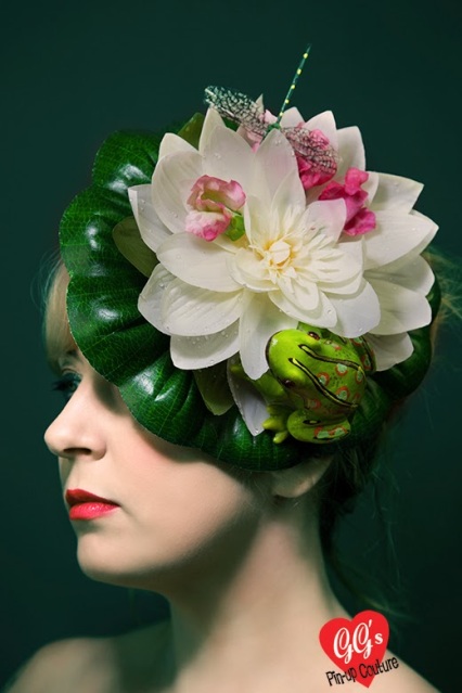 Kitsch Fascinator, quirky, frog, lily pad, ascot